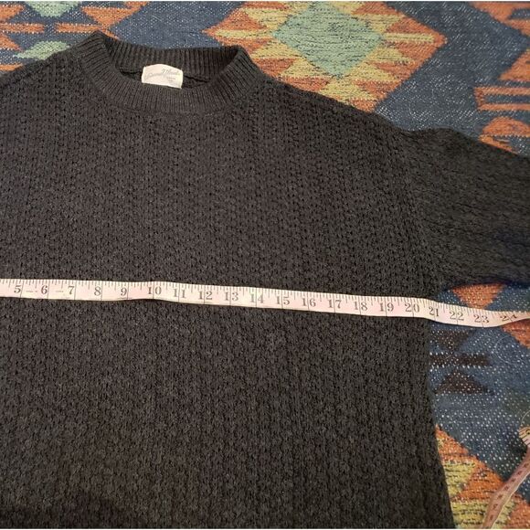Universal Thread Sweater  - Picture 10 of 11